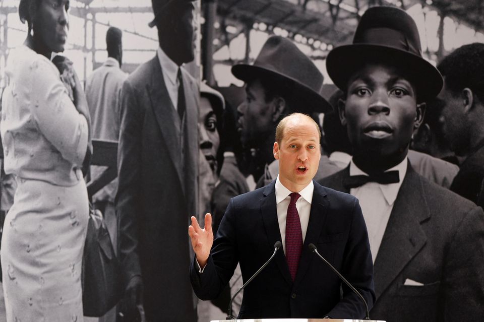 Prinz William hält eine Rede bei der Enthüllung des Nationalen Windrush-Denkmals in London.