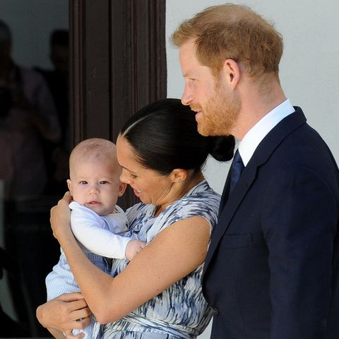 Archie Mountbatten-Windsor mit seinen Eltern Herzogin Meghan und Prinz Harry
