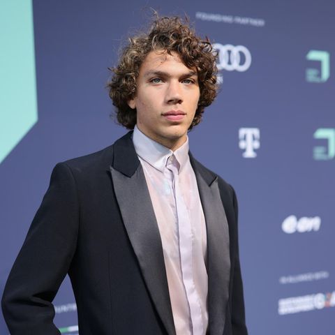 Elias Becker: Er hält sich aus der Öffentlichkeit lieber zurück