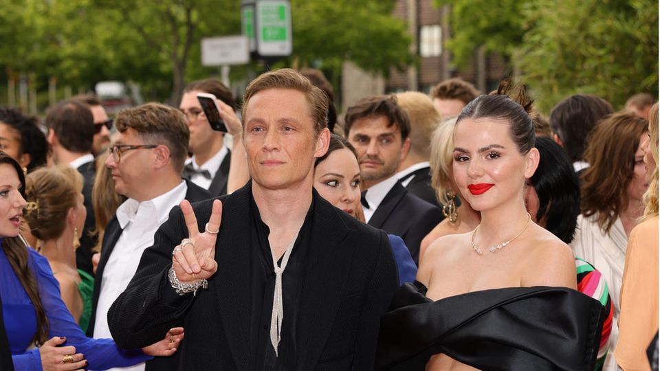 Matthias Schweighöfer und Ruby O. Fee