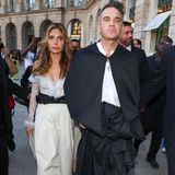 Robbie Williams und seine Frau Ayda lassen sich die Show nicht entgehen.