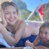 Kate Hudson und Rani auf einer Jacht vor Capri