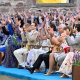 Die schwedische Königsfamilie genießt das Konzert zu Ehren des 45. Geburtstages von Prinzessin Victoria