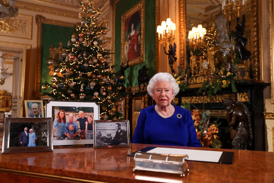 Prinz Harry: Queen Elizabeth bei ihrer Weihnachtsansprache 2019 Queen Elizabeth bei ihrer Weihnachtsansprache 2019