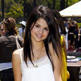 Mit der Serie "Die Zauberer vom Waverly Place" wurde Selena Gomez als Teenager zum Disney-Star, als Popsängerin landete sie in den nächsten Jahren mehrere Nummer-1-Hits. Daneben wurde jedoch am liebsten über ihre von 2011 bis 2018 währende Off-On Beziehung mit Justin Bieber geredet und geschrieben.