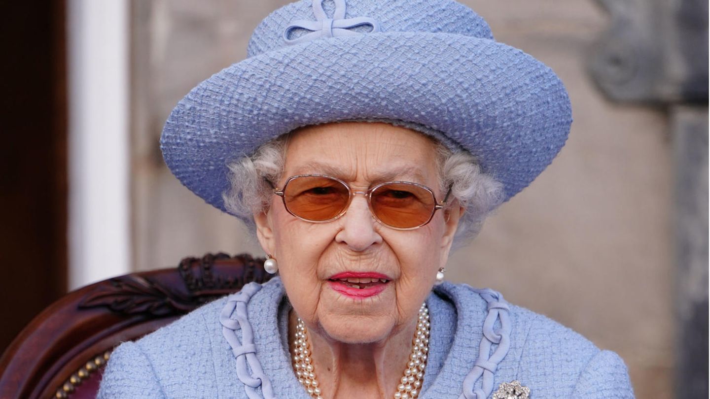 Queen Elizabeth Sie nimmt nicht an den Commonwealth Games teil GALA.de