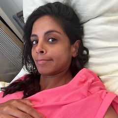 Stars im Krankenhaus: Collien Ulmen-Fernandes posiert für ein Selfie.