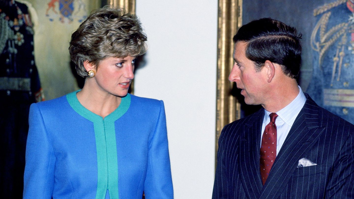 Dianas Machtwort: So gnadenlos wies sie Charles und Camilla zurecht |  GALA.de