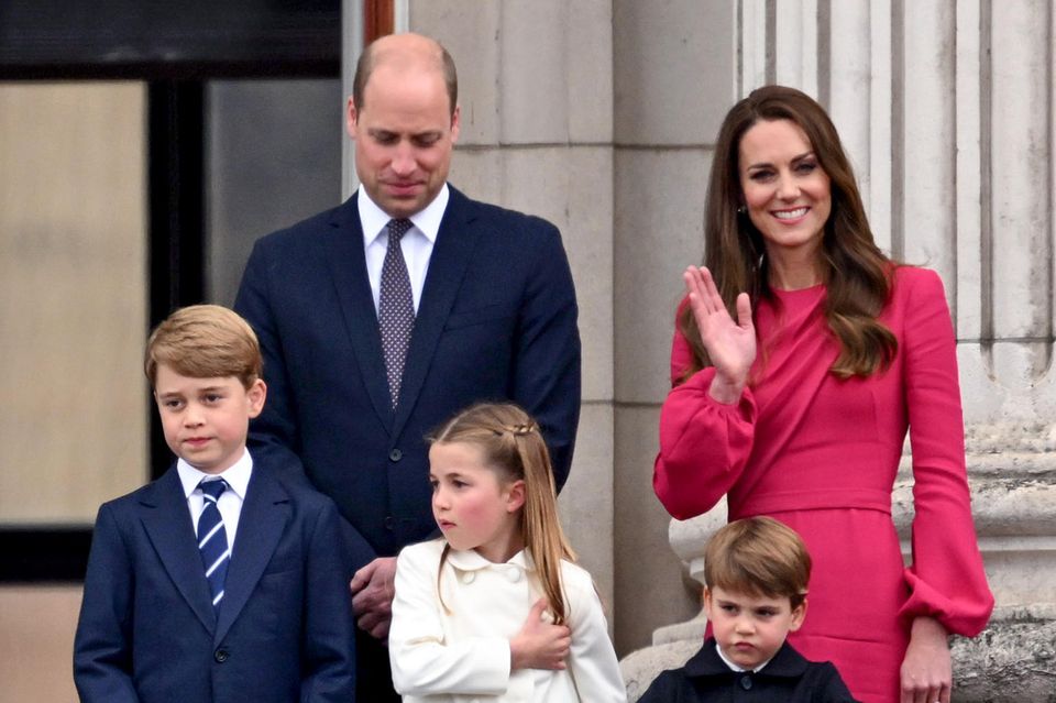 Le prince William et la duchesse Catherine avec le prince George, la princesse Charlotte et le prince Louis
