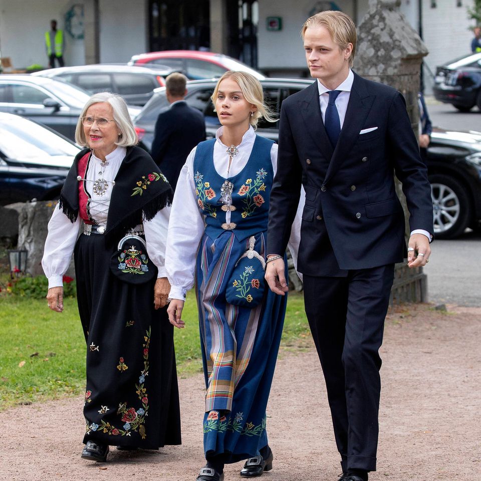 Marit Tjessem, Juliane Snekkestad und Marius Borg Høiby (v.l.n.r.)
