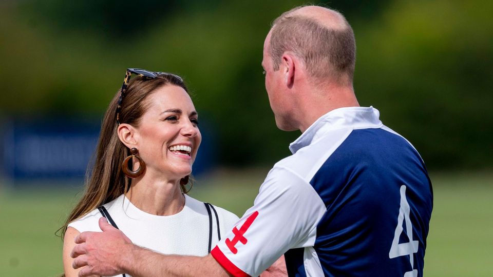 Herzogin Catherine + Prinz William Herzogin Catherine und Prinz William beim Guards Polo Club 2022.