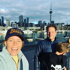 Urlaubsgrüße: Elizabeth Banks mit Max Handelman und Sohn in Auckland
