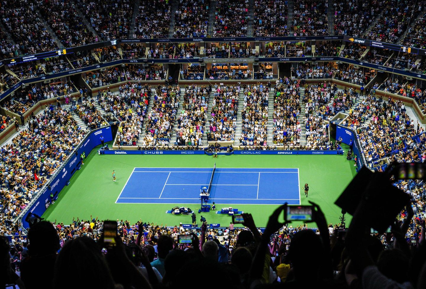 US Open 2023 Stars fiebern beim Tennisturnier mit GALA.de