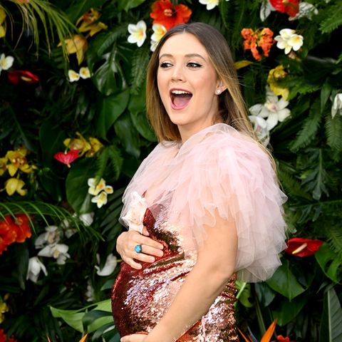Billie Lourd zeigt bei der "Ticket ins Paradies"-Premiere erstmals ihren Babybauch.