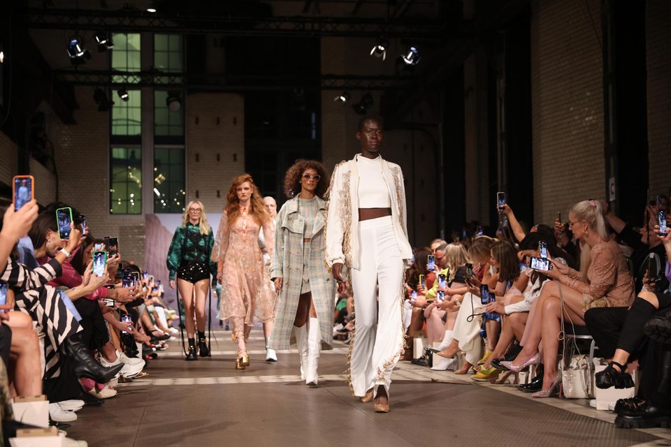 Berlin Fashion Week Die schönsten Looks der Stars GALA.de