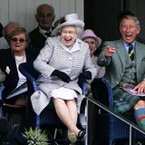 2006   Bei den Braemar Highland Games in Aberdeenshire gab es für die Royal Familiy immer viel zu Lachen, dieses Foto des royales Freudenausbruchs aber ist legendär.