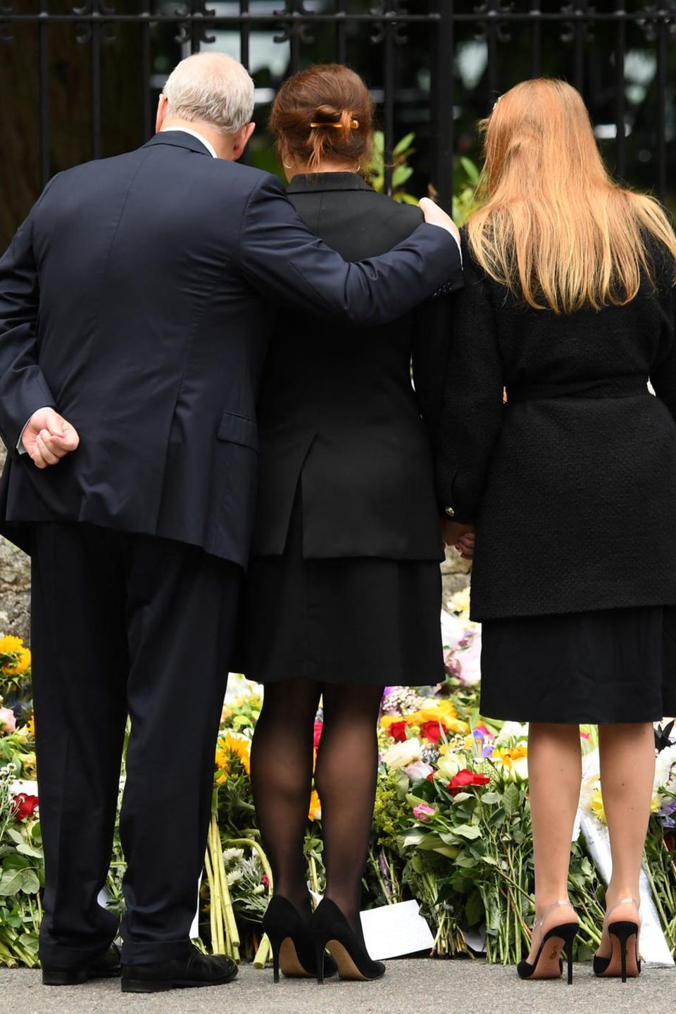Prinz Andrew, Prinzessin Eugenie und Prinzessin Beatrice trauern um die Queen