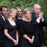 Dankbarkeit für die große Anteilnahme war bei allen Mitglieder der Royal Family deutlich zu erkennen. Besonders auffällig die Dankesgeste vom skandalumwehten Prinz Andrew.