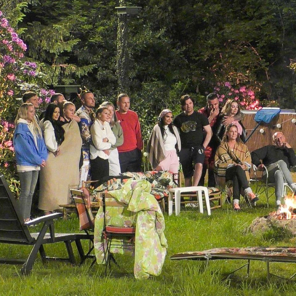 Das Sommerhaus Der Stars Kampf Der Promipaare Auf Rtl Galade 