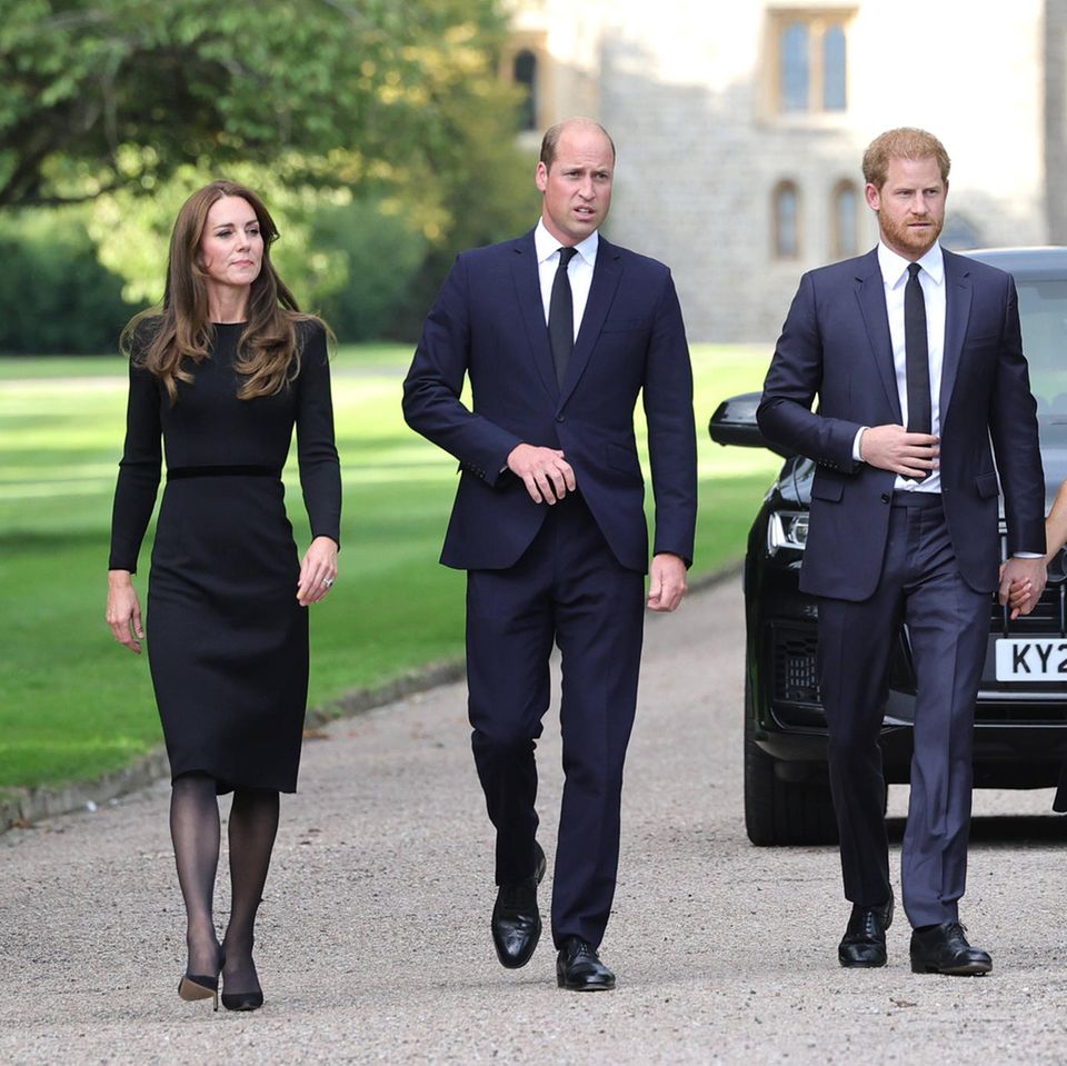 Herzogin Catherine, Prinz William, Prinz Harry + Herzogin Meghan