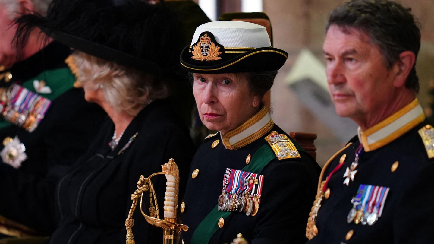 Prinzessin Anne Mit diesem Moment geht sie in die Geschichte ein GALA.de