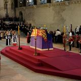 Erzbischof von Canterbury Justin Welby spricht das Eröffnungsgebet und rezitiert eine Passage aus dem Johannesevangelium.