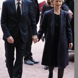 Präsidentin der Europäischen Kommission Ursula von der Leyen ist für den Staatsempfang im Buckingham Palast mit ihrem Mann Heiko angereist.