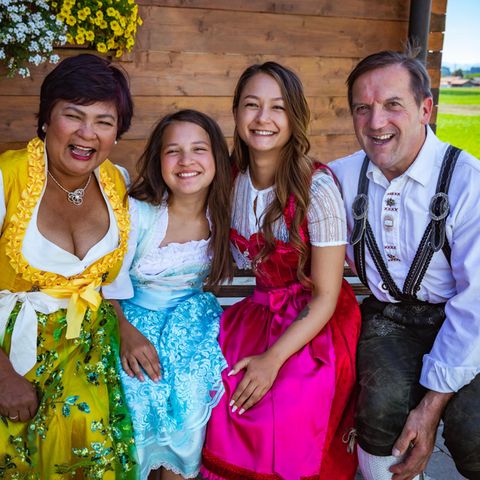Patchwork-Familie aus Bayern: Narumal, Jorafina, Jenny und Josef