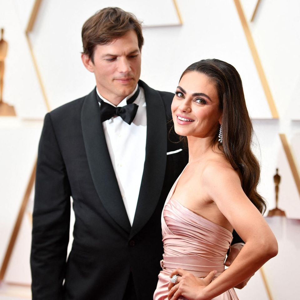 Ashton Kutcher und Mila Kunis