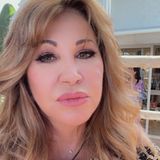 So kennen wir Carmen Geiß! Mit blonden, mittellangen Locken zeigt sich die Frau von Robert Geiß regelmäßig auf Instagram. Das ist nun vorbei! Denn Carmen hat dem Friseur einen Besuch abgestattet.