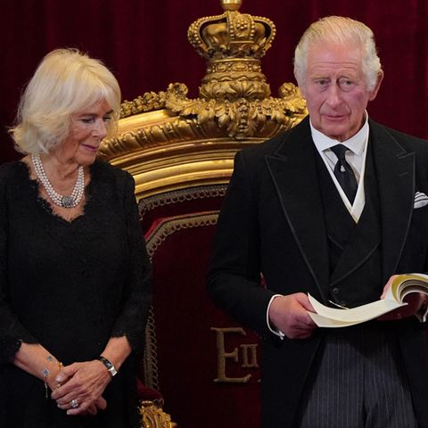Königin Camilla und König Charles