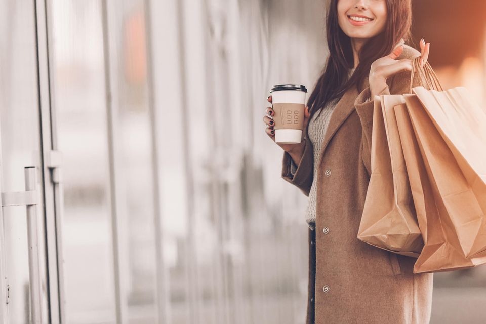 Laut Studie: Wir geben mehr Geld aus, wenn wir Kaffee trinken | GALA.de