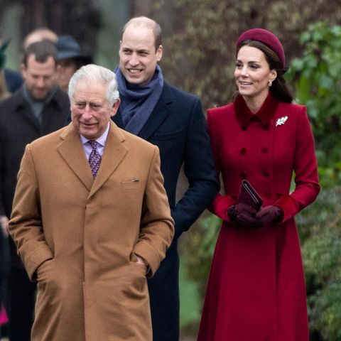 König Charles mit dem Prince und der Princess of Wales.