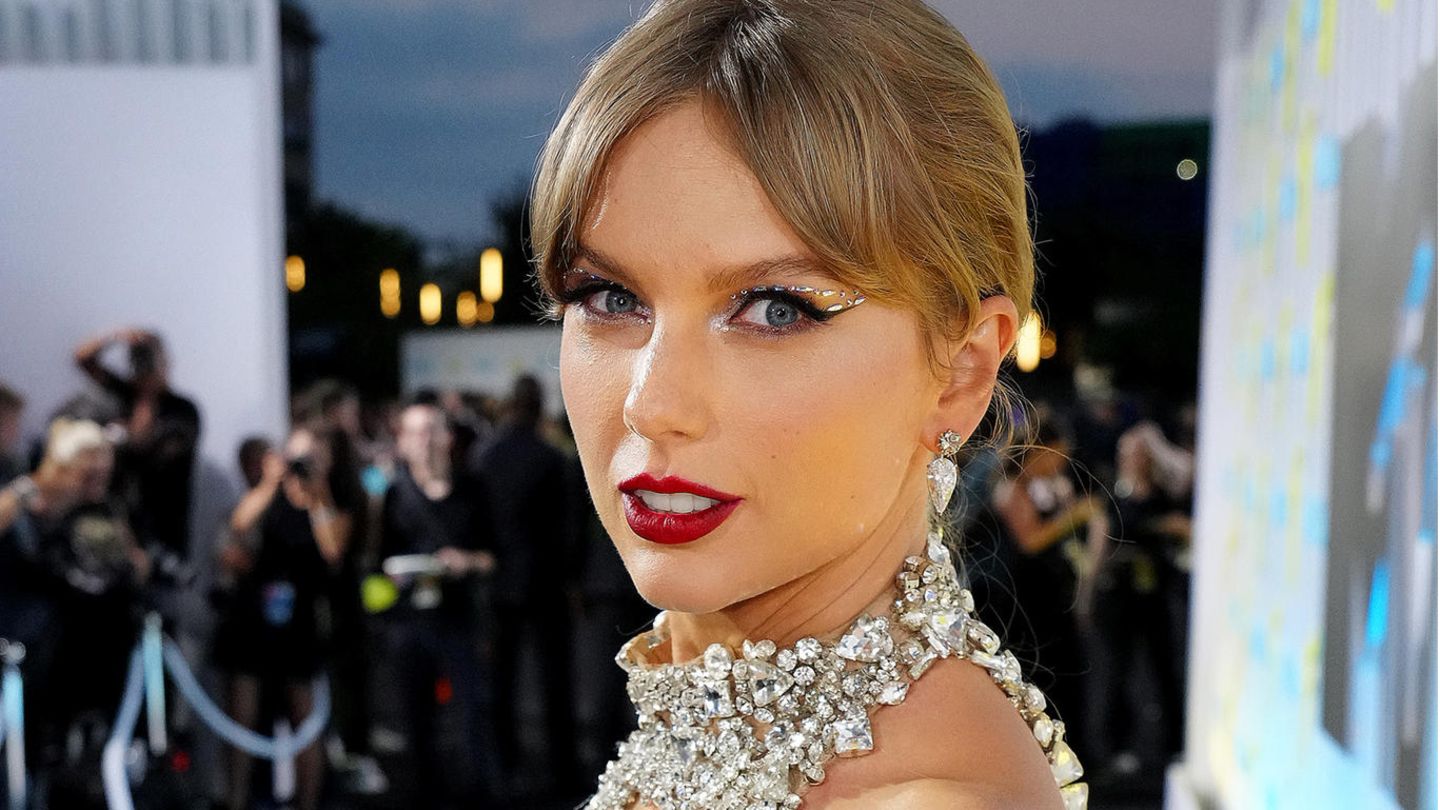 Ticketmaster Apologizes To Taylor Swift And Fans CTV News | Vlr.eng.br