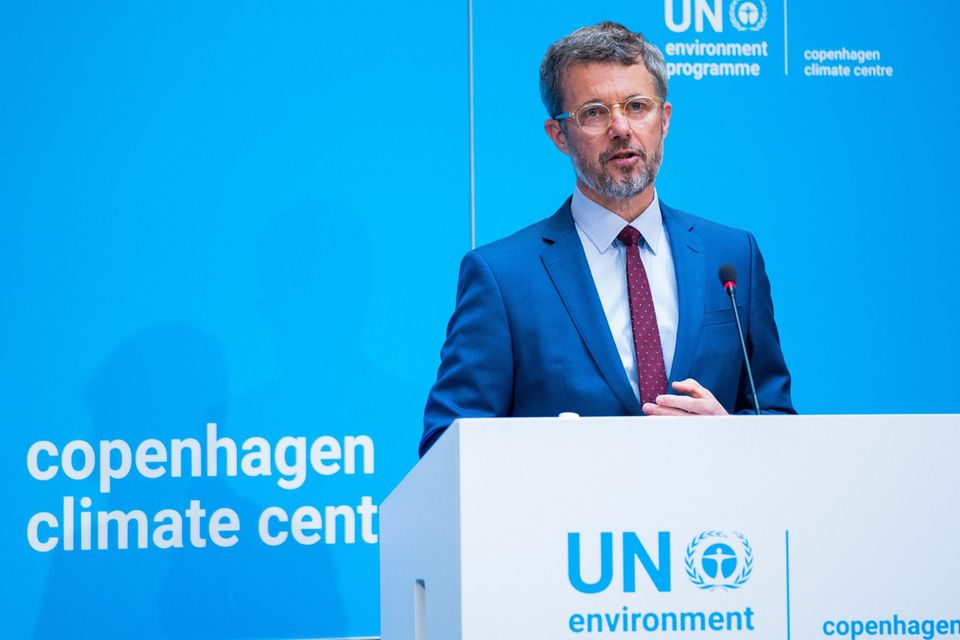 Frederik delivers a speech at the UN climate conference. 