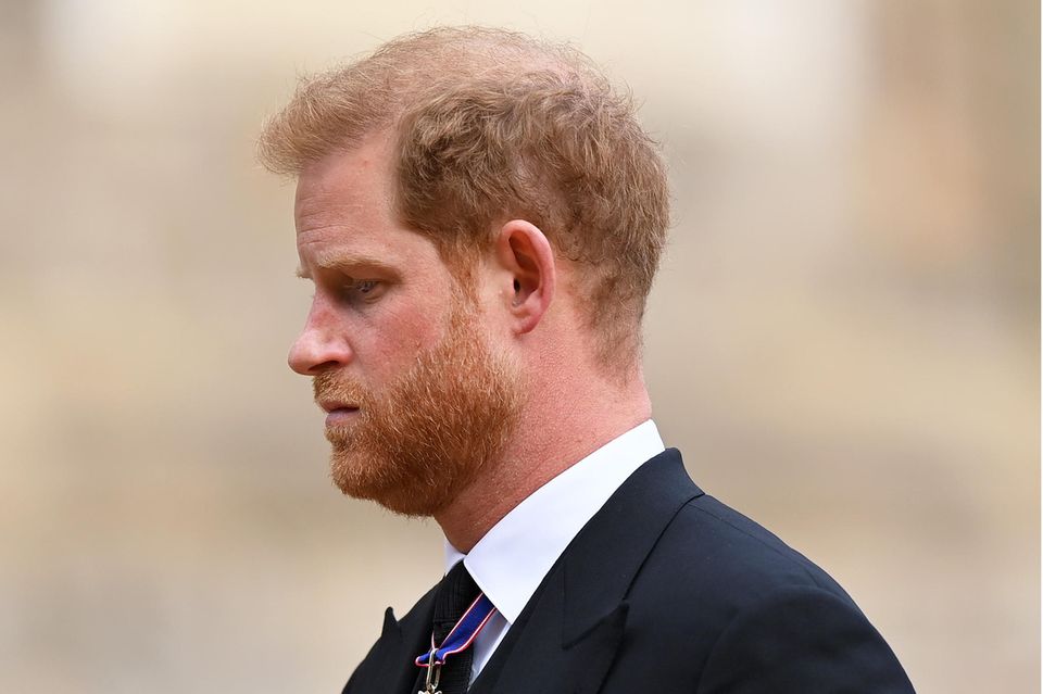 Prinz Harry Bitterböse Enthüllungen über Queen Elizabeth? GALA.de