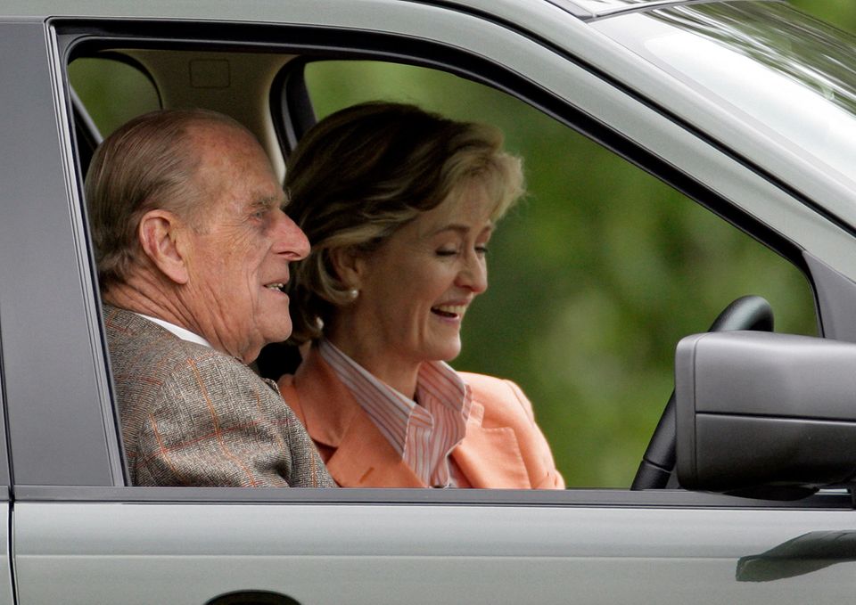 Prince Philip († 99) and Penelope Knachtbull