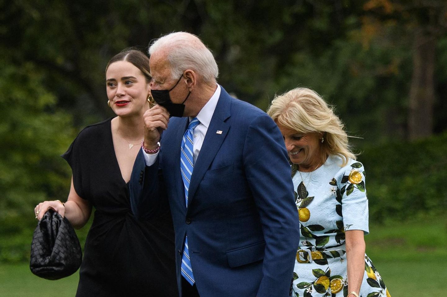 Joe Biden mit Enkelin Naomi und Ehefrau Jill