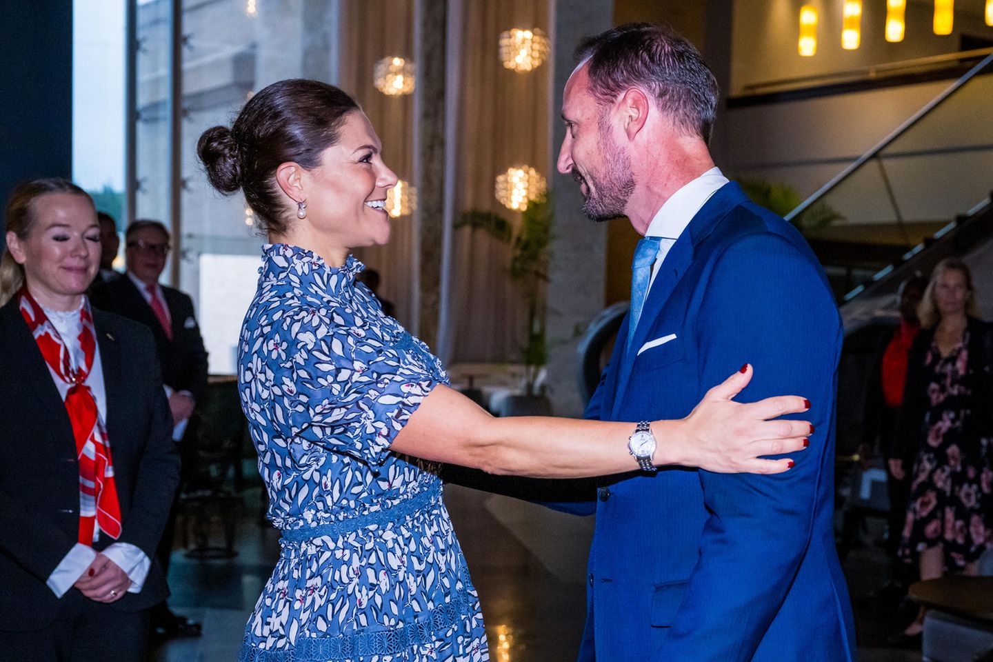 Prinzessin Victoria und Prinz Haakon im Tribe Hotel in Nairobi, Kenia am 22. November 2022.
