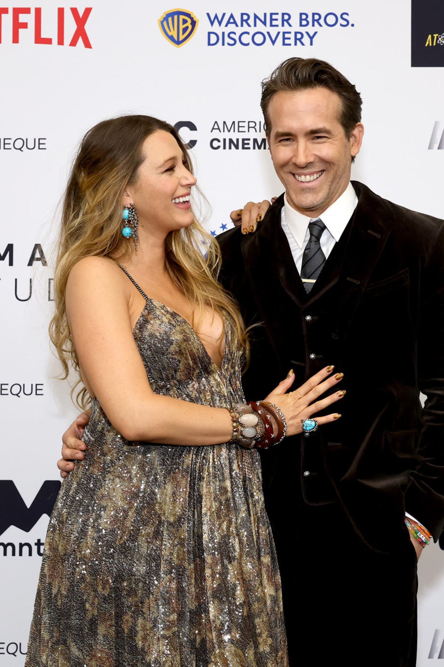 Blake Lively: Wachsender Babybauch