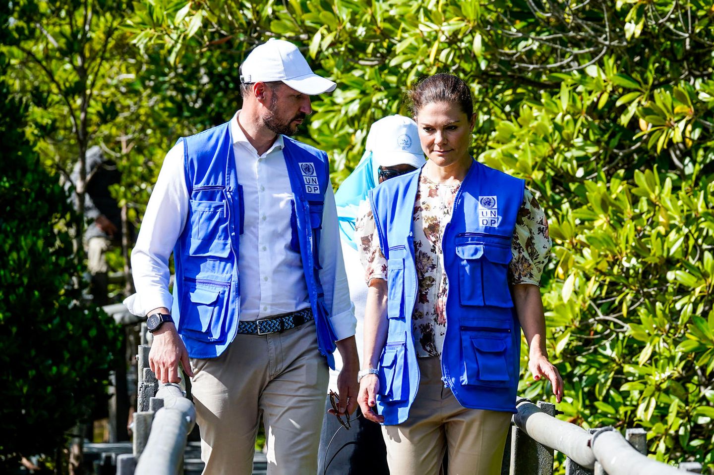 Prinz Haakon und Prinzessin Victoria haben gemeinsam eine mehrtägige UN-Mission in Kenia absolviert – und für eine vermeintliche Fehlentscheidung Kritik kassiert. 
