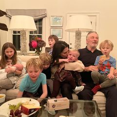 Familie Baldwin: Hilaria und Alec feiern mit ihren sieben Kindern Thanksgiving