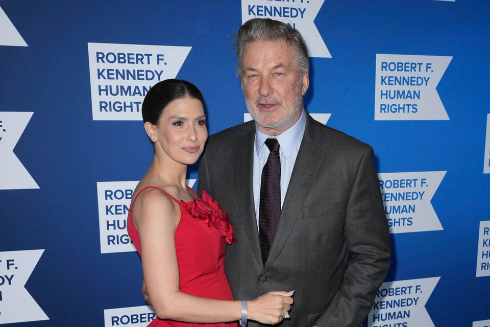 Alec Baldwin nahm mit seiner Frau Hilaria an den Ripple of Hope Robert F. Kennedy Human Rights Awards teil.