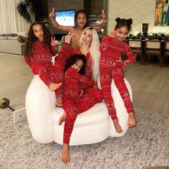 Familie: Kim Kardashian mit Kids
