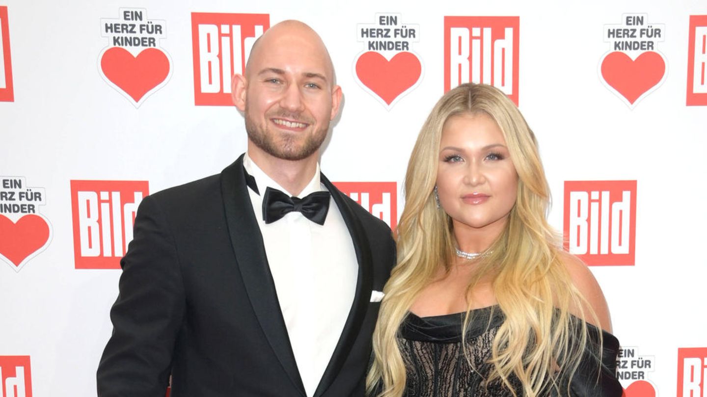 Sophia Thiel: Erster Red-Carpet-Auftritt mit ihrem Raphael | GALA.de
