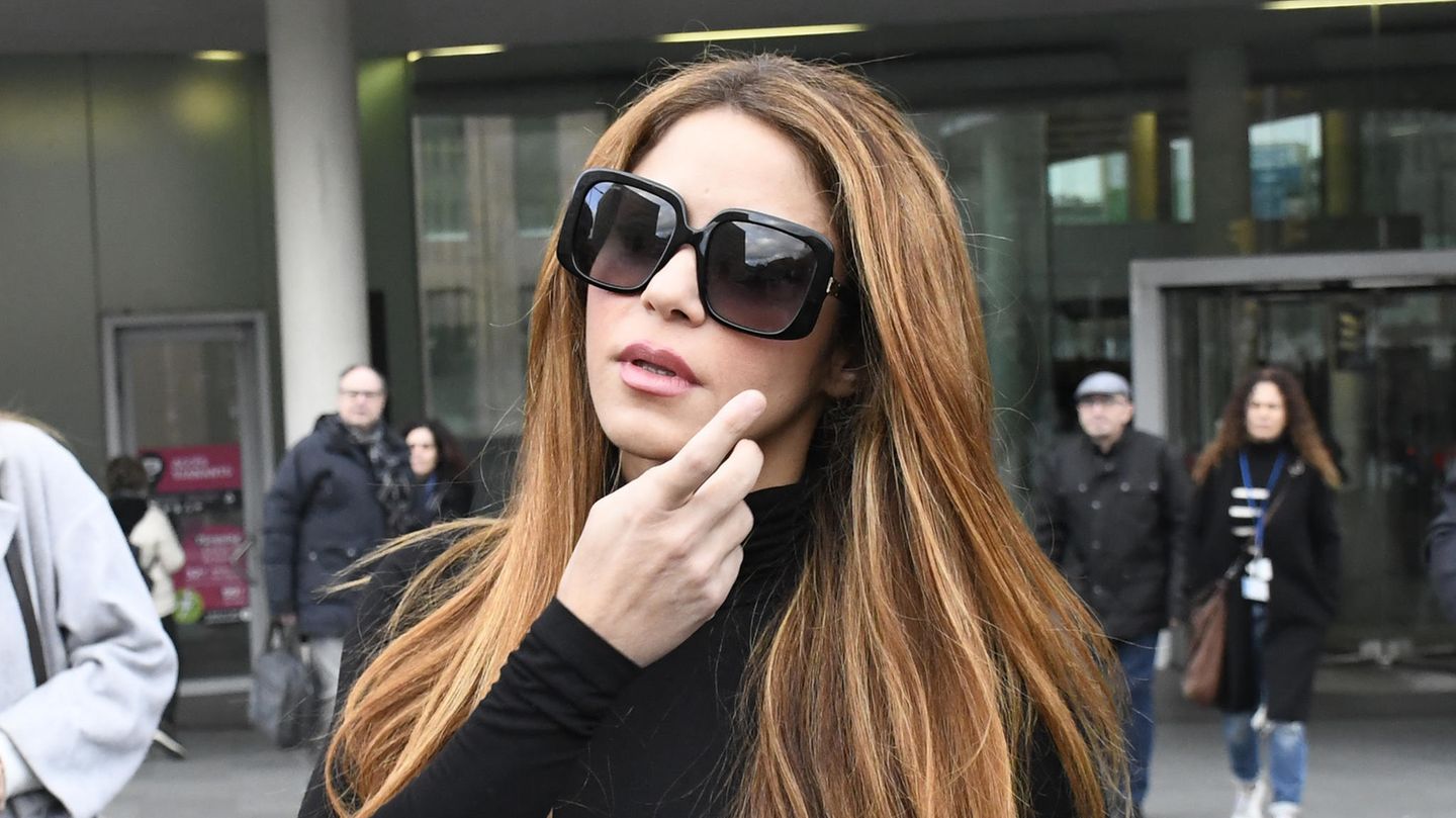 Shakira Trotz schmerzvoller Wunden blickt sie positiv in die Zukunft