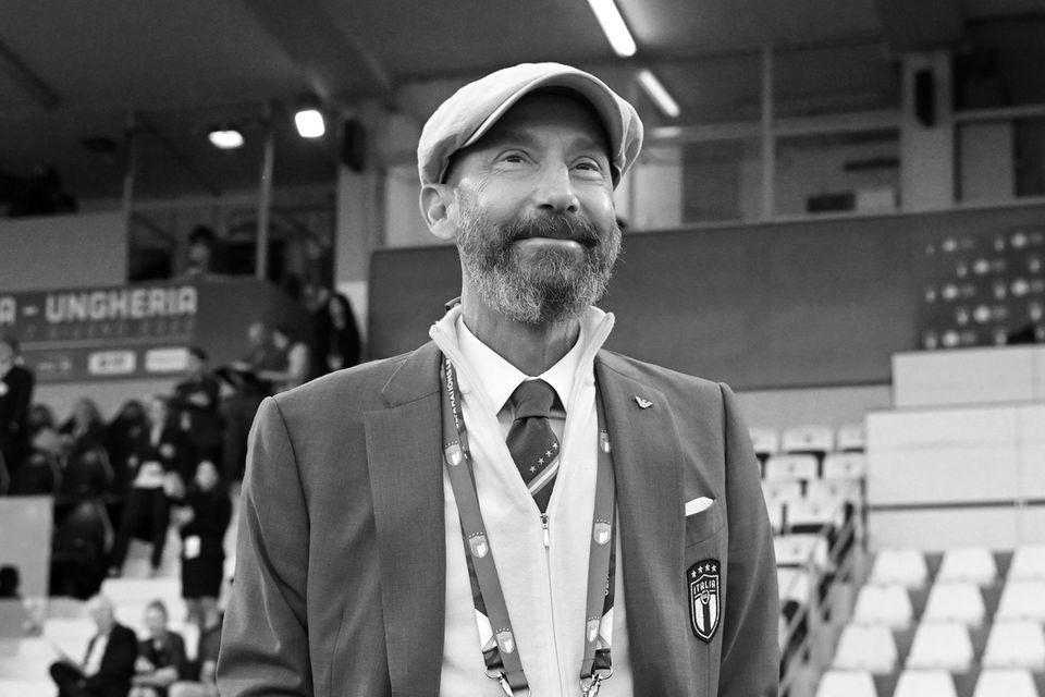 Gianluca Vialli † Italienische Fußballlegende Mit 58 Jahren