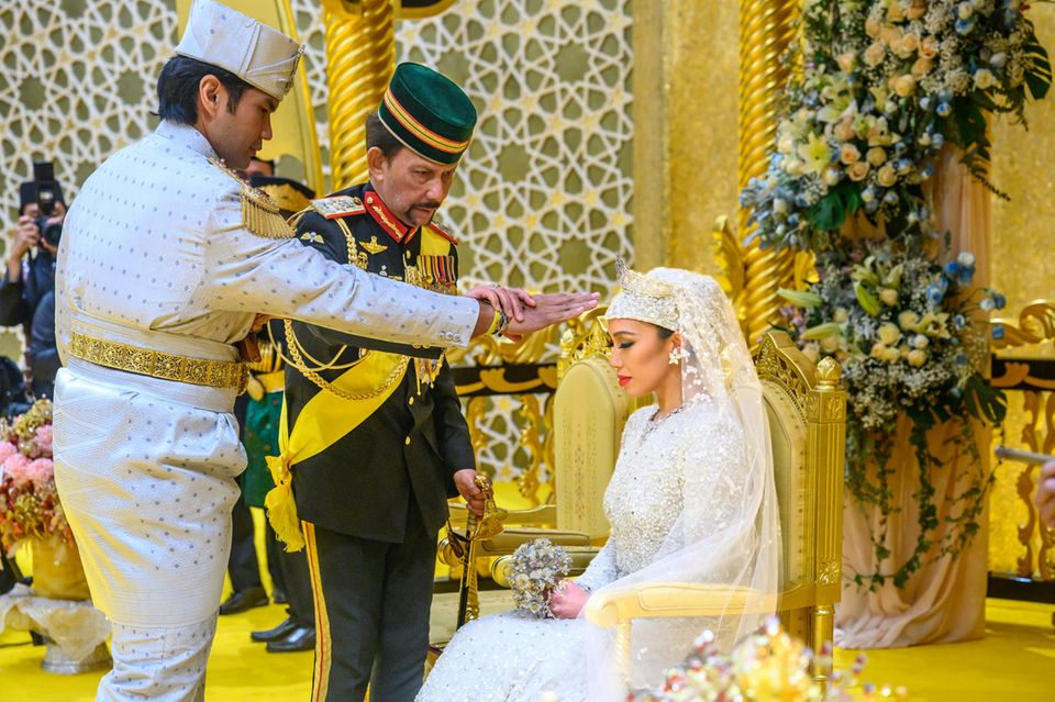 Hochzeit Von Prinzessin Azemah Und Prinz Bahar In Brunei In Bildern ...