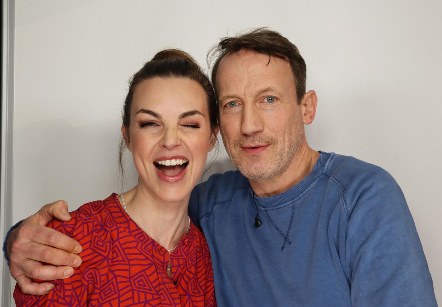 Er kann aber auch ganz lieb gucken. Wer die Sendung mit Wotan und Annika verpasst hat, kann sie jetzt auf RTL+ streamen. Viel Spaß!