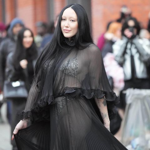 Noah Cyrus in Paris